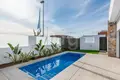 Villa de tres dormitorios 89 m², Todos los paises