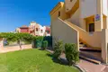 Mieszkanie 2 pokoi 71 m² Torrevieja, Hiszpania