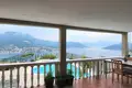 Wohnung 4 Schlafzimmer 213 m² Igalo, Montenegro