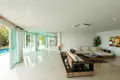 3 bedroom villa 750 m² Phuket, Thailand