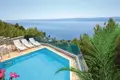 6 bedroom villa 305 m², All countries