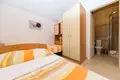 Haus 7 Schlafzimmer 594 m² Grad Novalja, Kroatien