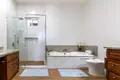 Дом 3 спальни 204 м² Six Huts, Гондурас