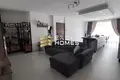 3 bedroom apartment  Luqa, Malta