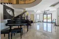 4-Zimmer-Villa 400 m² Souni-Zanatzia, Cyprus