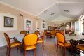 Apartamento 15 habitaciones 1 500 m² Budva, Montenegro