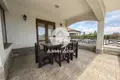 Casa 4 habitaciones 400 m² Medovo, Bulgaria