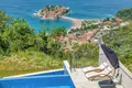 villa de 5 dormitorios  Montenegro, Montenegro