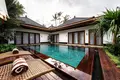 3-Zimmer-Villa 240 m² Jelantik, Indonesien