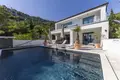 6 bedroom villa 300 m² Karlobag, Croatia