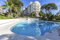 Mieszkanie 2 pokoi 151 m² Marbella, Hiszpania