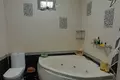 Дом 5 комнат 200 м² в Мирзо-Улугбекский район, Узбекистан
