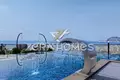 Villa de 5 habitaciones 290 m² en Mahmutlar, Turquía