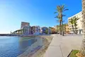 Mieszkanie 2 pokoi 80 m² Torrevieja, Hiszpania