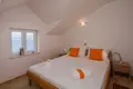 4 bedroom Villa 180 m² Splitska, Croatia