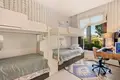 5 bedroom apartment 210 m² Estepona, Spain