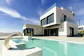 Villa de tres dormitorios 194 m² Dehesa de Campoamor, España