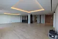 Mieszkanie 4 pokoi 270 m² Estepona, Hiszpania
