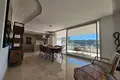 Mieszkanie 3 pokoi 158 m² Benahavis, Hiszpania