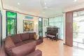 Villa de tres dormitorios 180 m² Phuket, Tailandia