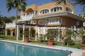 5-Schlafzimmer-Villa 1 013 m² Costa Blanca, Spanien