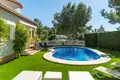 Villa de 4 dormitorios 337 m² Altea, España