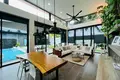 3-Schlafzimmer-Villa 200 m² Phuket, Thailand