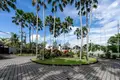 Villa 10 Schlafzimmer 2 288 m² Nyambu, Indonesien