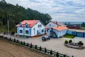 Casa 280 m² Lugi, Polonia