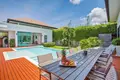 Villa de 4 dormitorios 350 m² Phuket, Tailandia