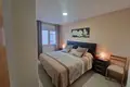 Mieszkanie 3 pokoi 98 m² Torrevieja, Hiszpania