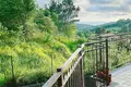 Mieszkanie 2 pokoi 65 m² Toskania, Włochy
