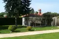5 bedroom villa 235 m² Basanija, Croatia