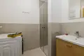 2 room apartment 44 m² in Warsaw, Poland