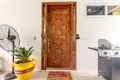 Дом 3 спальни 204 м² Six Huts, Гондурас