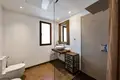 Villa 8 bedrooms 1 089 m² Benahavis, Spain