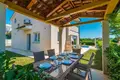 Villa de tres dormitorios 180 m² Grad Pula, Croacia