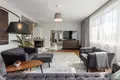 Dom 6 pokojów 422 m² Marupe, Łotwa