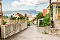 Villa mit 2 Schlafzimmern 119 m² Tivat, Montenegro