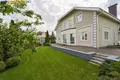 Cottage 340 m² Barawlyany, Belarus