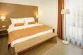 Hotel 360 m² in Baska, Croatia