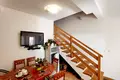 Квартира 4 комнаты 97 м² Рисан, Черногория