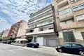 Mieszkanie 4 pokoi 84 m² Torrevieja, Hiszpania