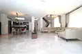 4-Zimmer-Villa 370 m² Muratpasa, Türkei