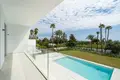 Villa de 4 dormitorios 430 m² Estepona, España