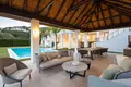 villa de 5 chambres 1 372 m² Benahavis, Espagne