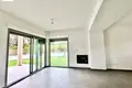 4 bedroom house  Montserrat, Spain
