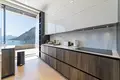 Villa de 9 habitaciones 526 m² Donji Orahovac, Montenegro