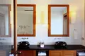5 bedroom villa 1 550 m² Ban Bang Thao, Thailand