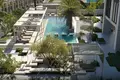 Жилой комплекс Жилой комплекс с бассейнами и итальянской мебелью, в тихом зелёном районе JVС, Дубай, ОАЭ